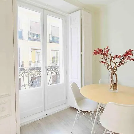 Bnbholder Charming & Stylish III Chueca Madrid Exterior photo